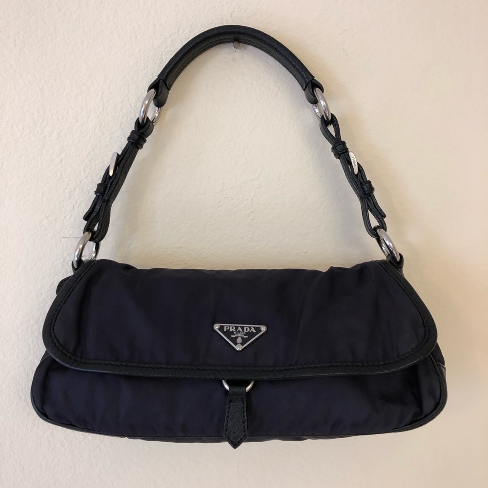 Prada nylon shoulder bag w leather detail vintage